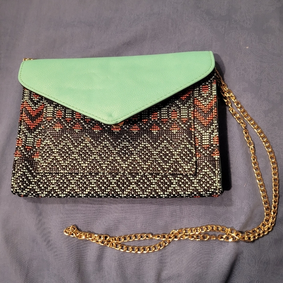 Street Level Beaded Envelope Clutch - Picture 3 of 7